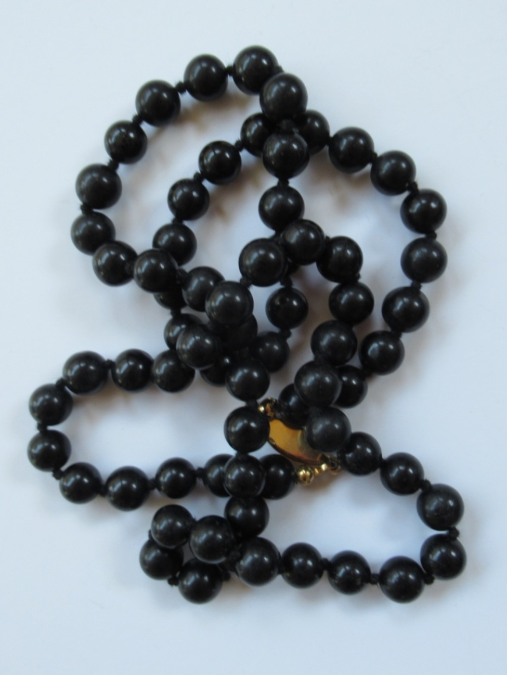 BLACK NATURAL STONE BEADED NECKLACE - Picture 4 of 4